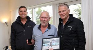 DWB Medal of Merit awarded to Kurt Gosmer, breeder of Wendy