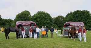 Championship sashes for mares by Chardonnay and Zackerey